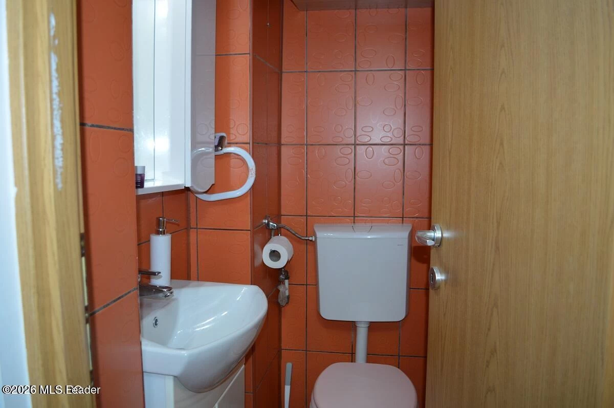 Strada NOICA CONSTANTIN 2 bl T1, sc. A, ap.14, Pitesti, Arges, 110328, 2 Dormitoare Dormitoare, 2 BăiBăi,Apartament,Reprezentari Comision 0%,NOICA CONSTANTIN,0,01-6894