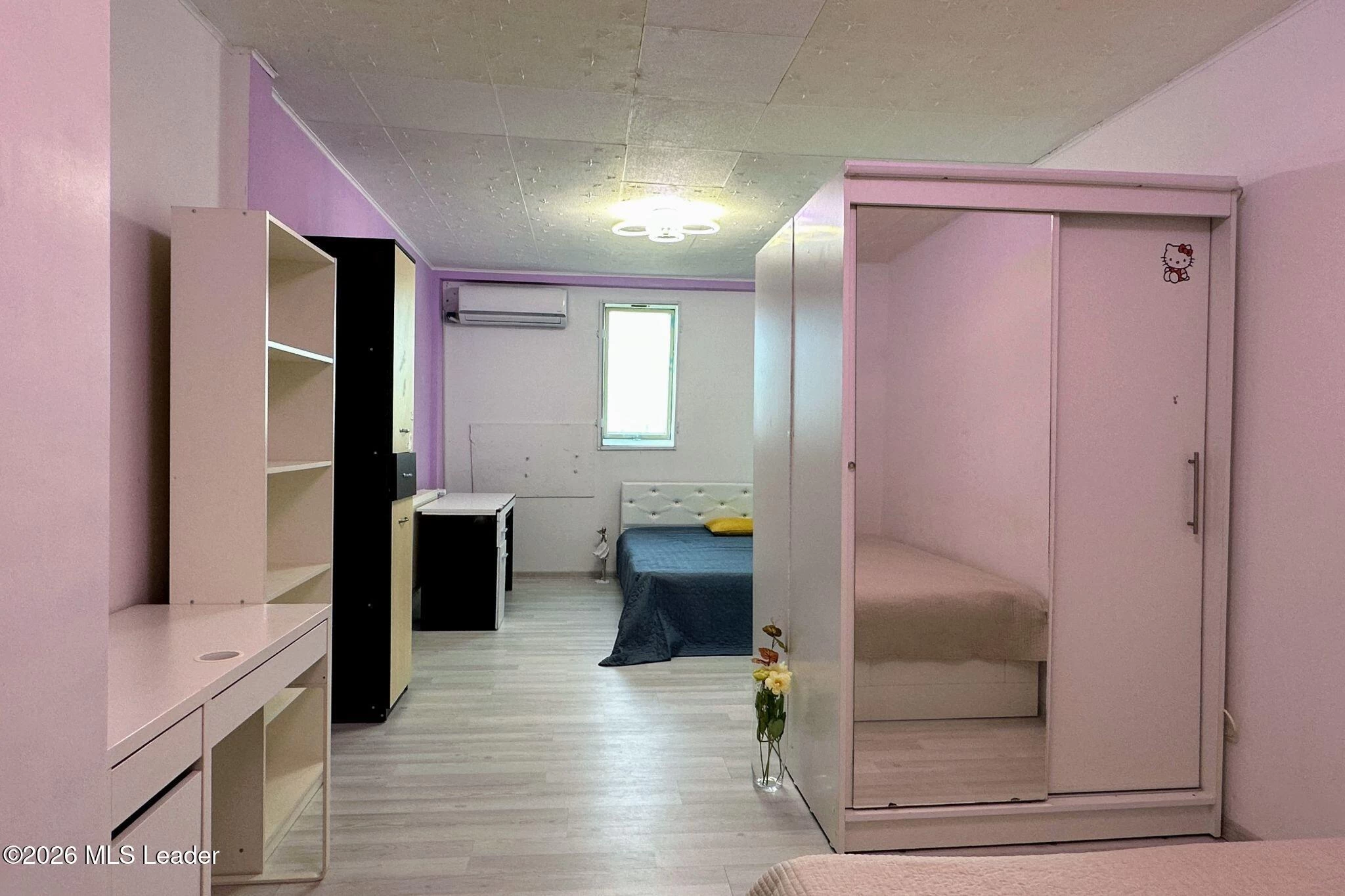 Strada LACRAMIOAREI 52 bl. 16, mansarda, ap. M19, Bucuresti, Bucuresti Ilfov, 032082, 2 Dormitoare Dormitoare, 1 BaieBăi,Apartament,Reprezentari Comision 0%,LACRAMIOAREI,0,01-6881