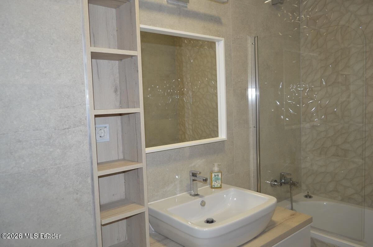 Calea BASCOV 4A BL Nordmark Residence, et.3, a, Pitesti, Arges, 110095, 2 Dormitoare Dormitoare, 2 BăiBăi,Apartament,Reprezentari Comision 0%,BASCOV,0,01-6895