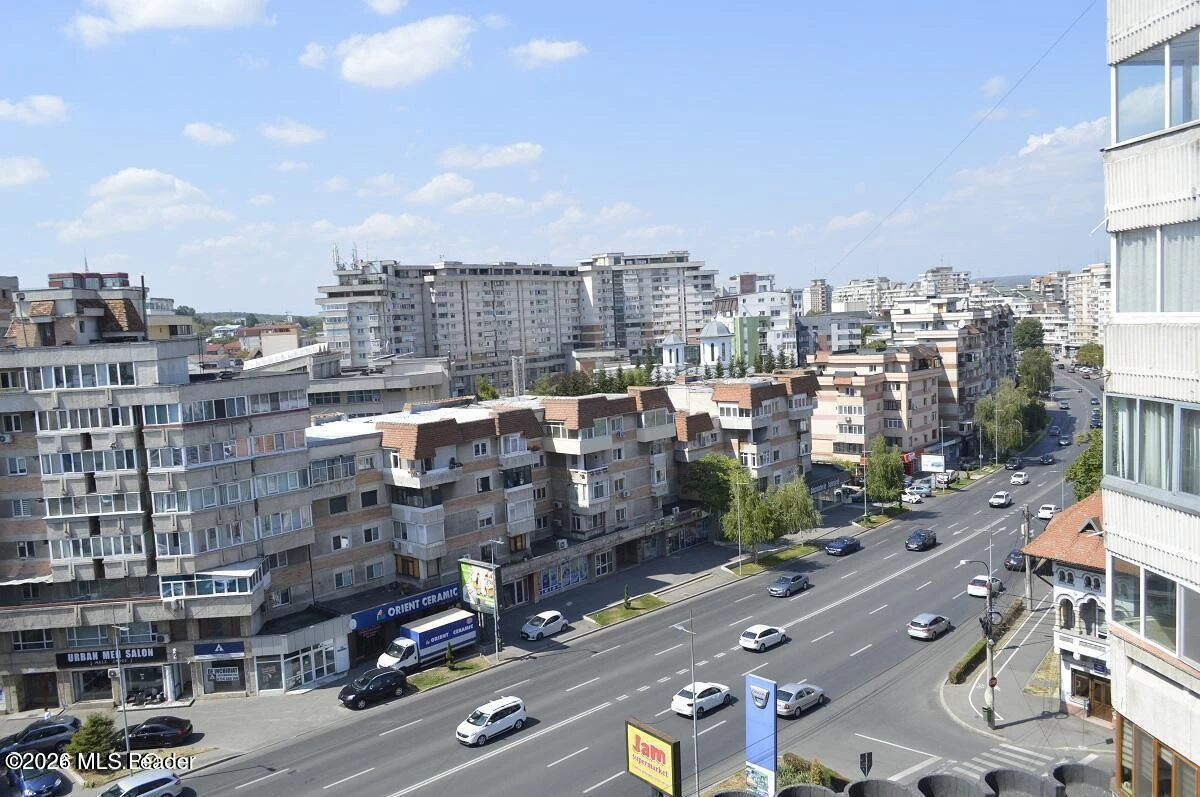 Bulevardul REPUBLICII 117A BL. D5A, SC. C, AP.20, Pitesti, Arges, 110195, 3 Dormitoare Dormitoare, 2 BăiBăi,Apartament,Reprezentari Comision 0%,REPUBLICII,0,01-6896