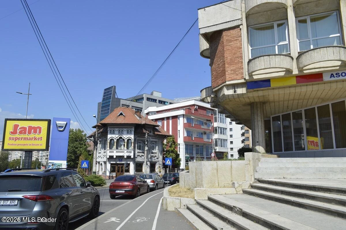 Bulevardul REPUBLICII 117A BL. D5A, SC. C, AP.20, Pitesti, Arges, 110195, 3 Dormitoare Dormitoare, 2 BăiBăi,Apartament,Reprezentari Comision 0%,REPUBLICII,0,01-6896