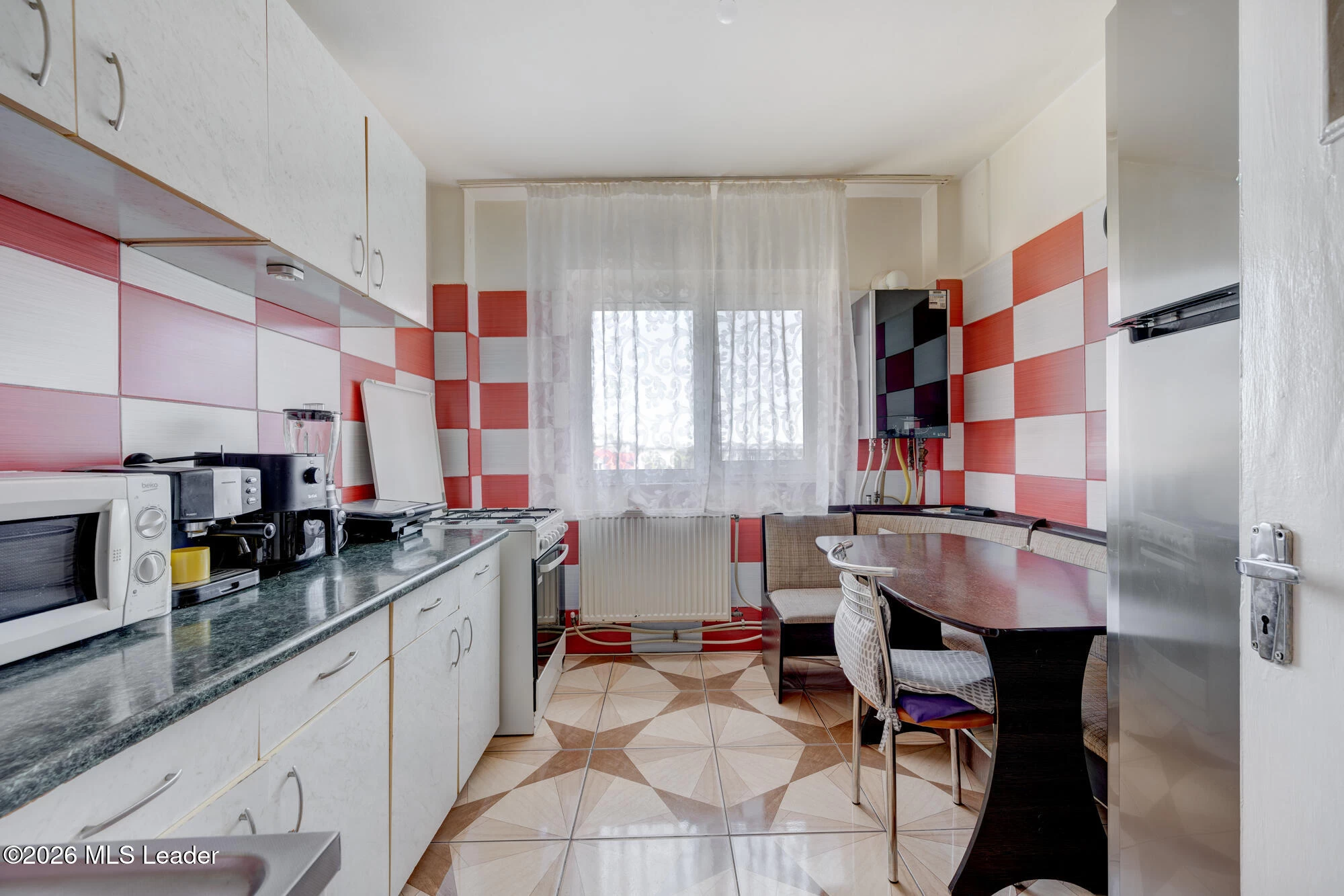 Strada FIZICIENILOR 4 Bl. 3, Sc. A, Et. 3, Ap. 13, Magurele, Bucuresti Ilfov, 077125, 1 Dormitor Dormitoare, 1 BaieBăi,Apartament,Reprezentari Comision 0%,FIZICIENILOR,0,01-6848