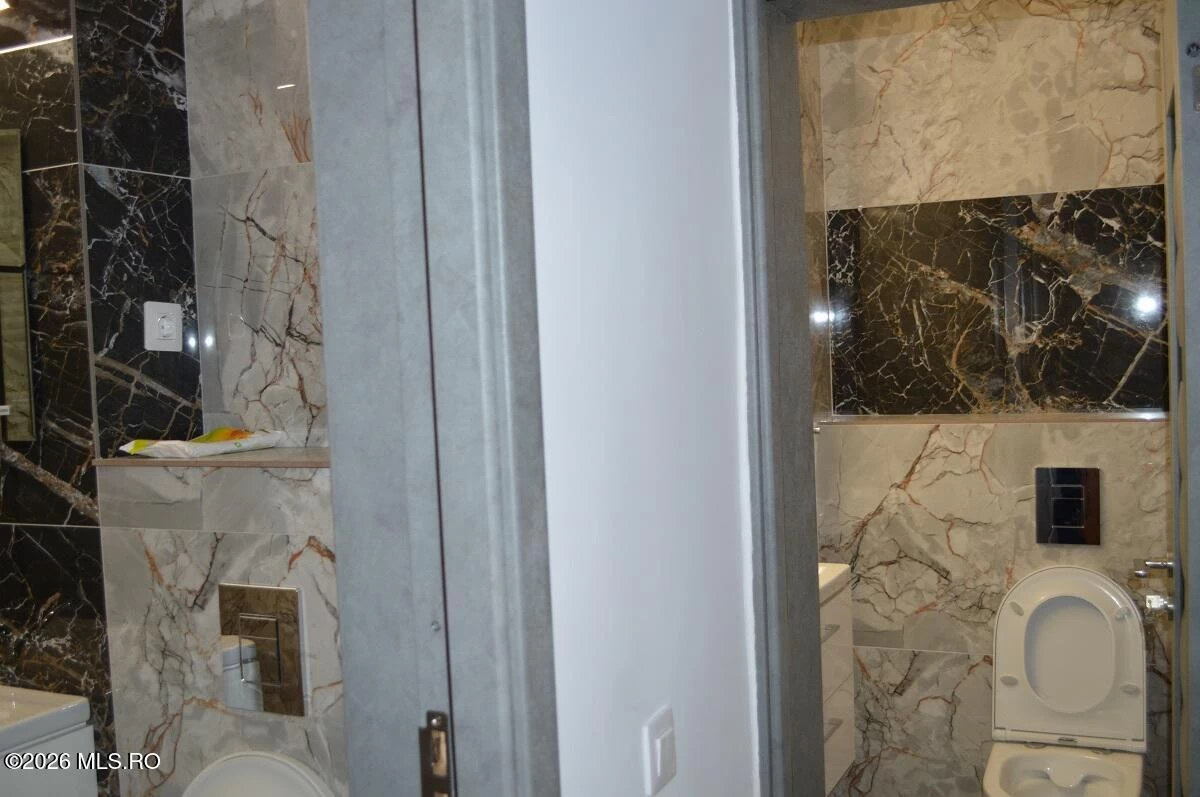 Strada CALEA CRAIOVEI 126 BL.P4, sc. A, ap. 19, et 5, Pitesti, Arges, 110241, 2 Dormitoare Dormitoare, 2 BăiBăi,Apartament,Reprezentari Comision 0%,CALEA CRAIOVEI,0,04-502