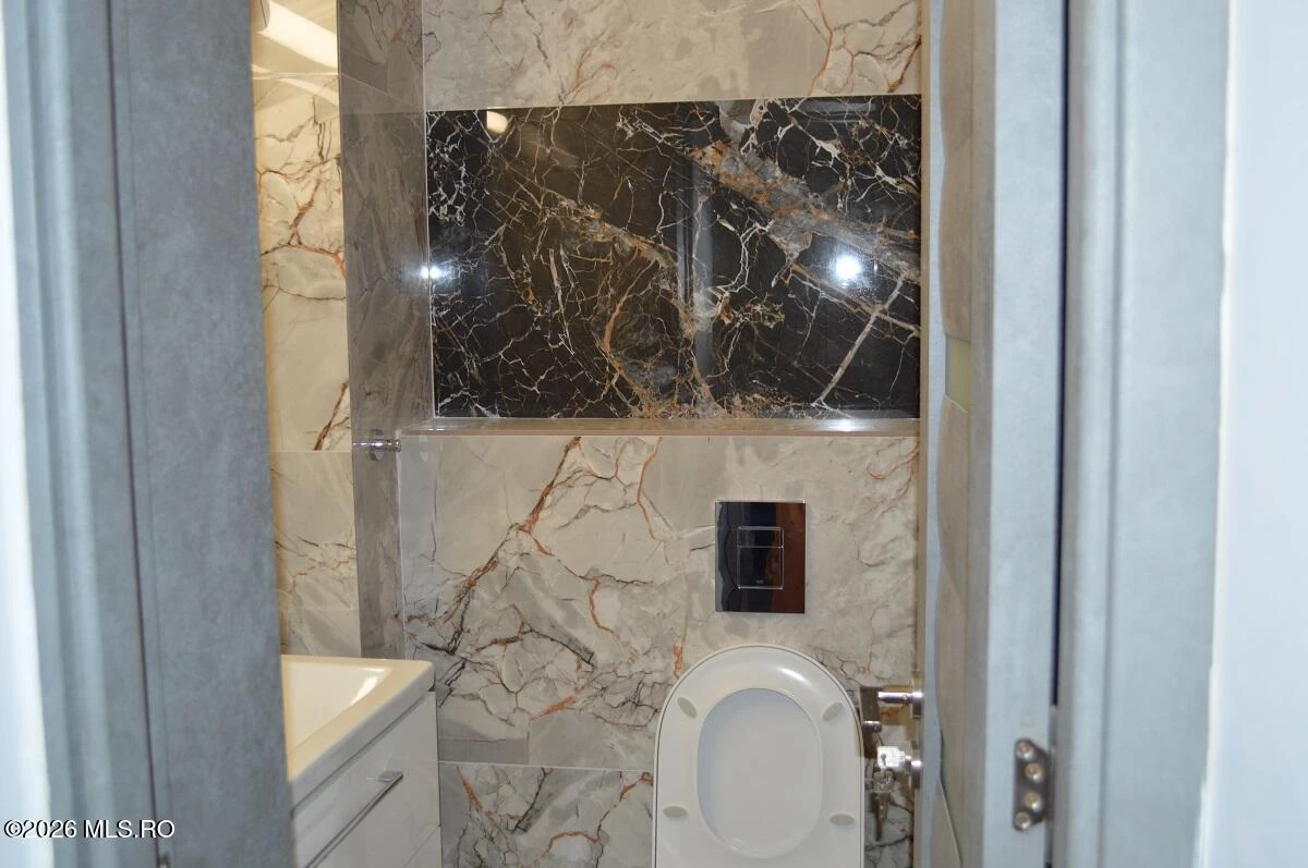 Strada CALEA CRAIOVEI 126 BL.P4, sc. A, ap. 19, et 5, Pitesti, Arges, 110241, 2 Dormitoare Dormitoare, 2 BăiBăi,Apartament,Reprezentari Comision 0%,CALEA CRAIOVEI,0,04-502