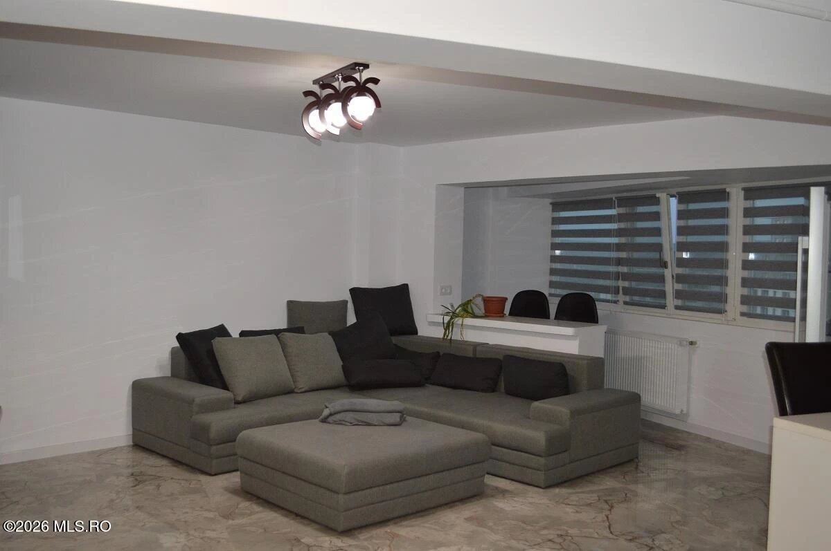 Strada CALEA CRAIOVEI 126 BL.P4, sc. A, ap. 19, et 5, Pitesti, Arges, 110241, 2 Dormitoare Dormitoare, 2 BăiBăi,Apartament,Reprezentari Comision 0%,CALEA CRAIOVEI,0,04-502