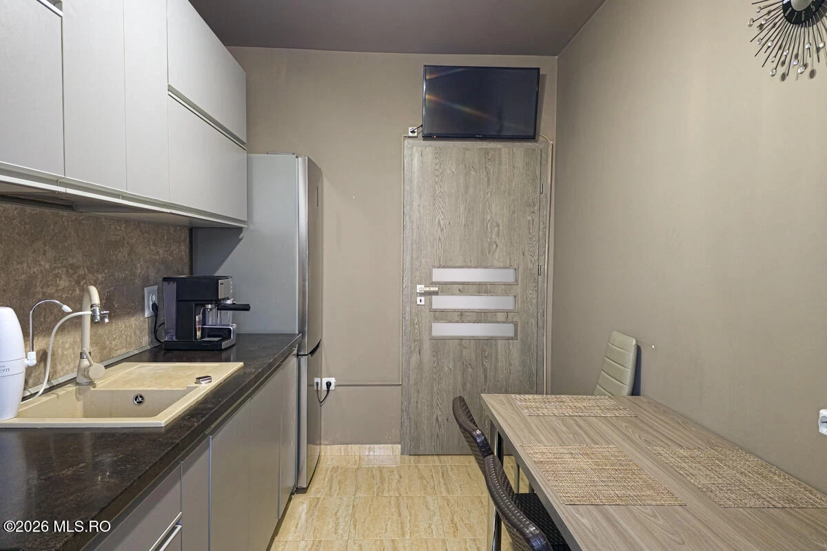 Strada LILIACULUI 1 Bl. A, Et. 1, Ap. 10, Giroc, Timis, 307220, 2 Dormitoare Dormitoare, 1 BaieBăi,Apartament,Reprezentari Comision 0%,LILIACULUI,0,03-376