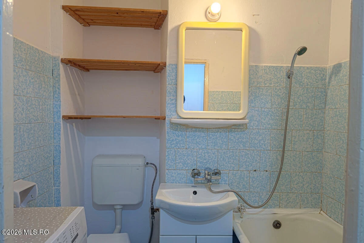 Strada INTRARE RAULUI 5 Sc. A, Et. lV, Ap. 19, Timisoara, Timis, 300418, 2 Dormitoare Dormitoare, 1 BaieBăi,Apartament,Reprezentari Comision 0%,INTRARE RAULUI,0,03-377