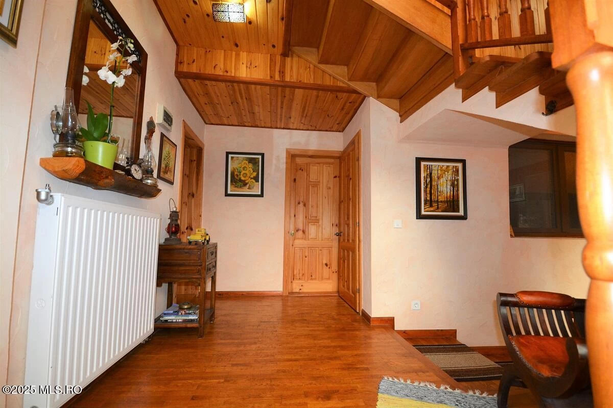 Strada VALEA LUI PATRU 989, Leresti, Arges, 117430, 4 Dormitoare Dormitoare, 3 BăiBăi,Casa/Vila,Reprezentari Comision 0%,VALEA LUI PATRU,0,04-473