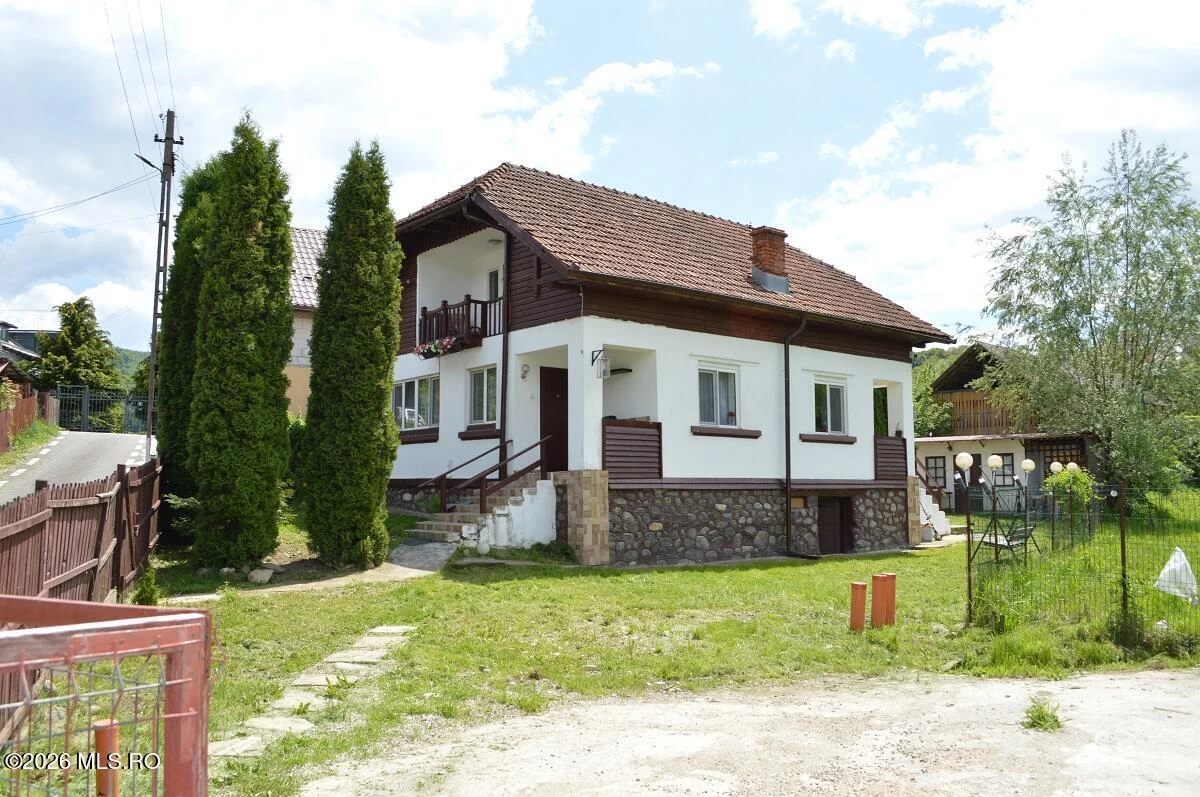 Strada FULGACIA 2 Sat Slatina, Nucsoara, Arges, 117540, 3 Dormitoare Dormitoare, 1 BaieBăi,Casa/Vila,Reprezentari Comision 0%,FULGACIA,0,04-503