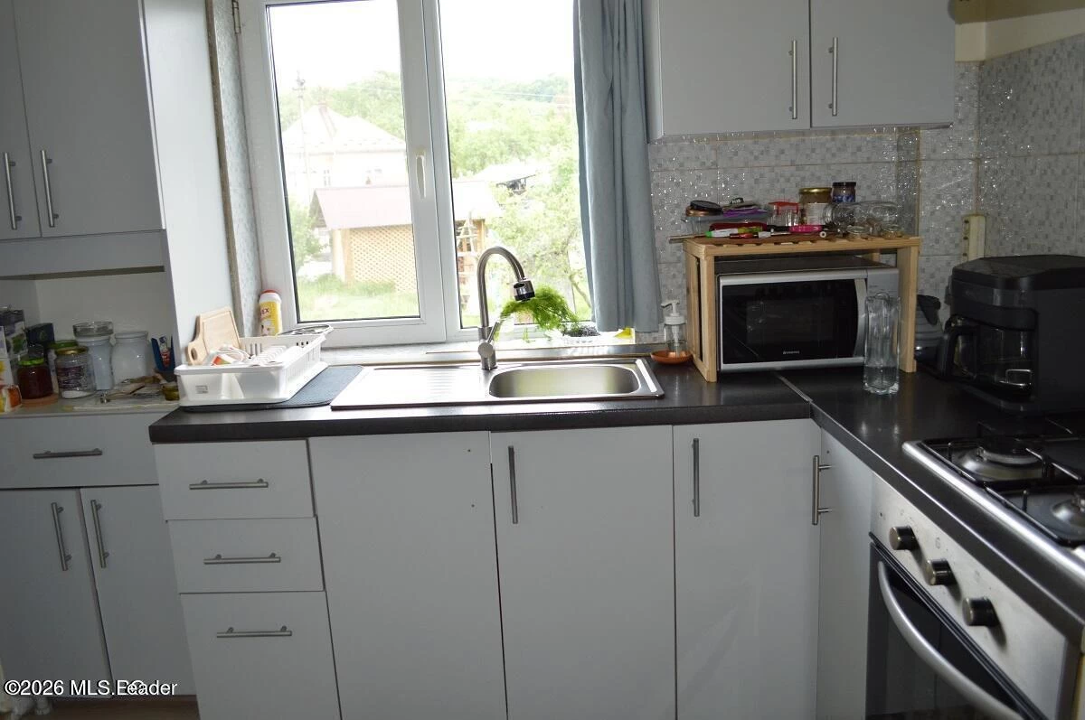 Strada FULGACIA 2 Sat Slatina, Nucsoara, Arges, 117540, 3 Dormitoare Dormitoare, 1 BaieBăi,Casa/Vila,Reprezentari Comision 0%,FULGACIA,0,01-6929