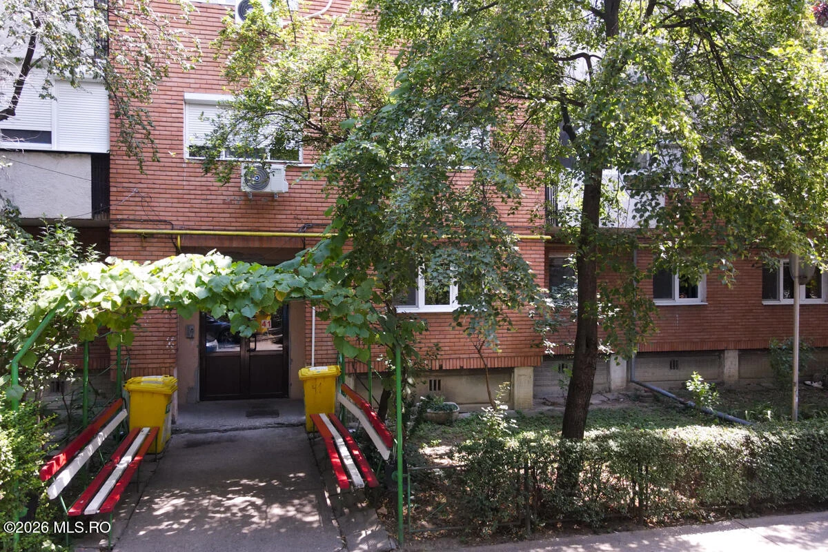 Strada MARTIR SPIRU BLANARU 41 Ap 3, Timisoara, Timis, 300351, 2 Dormitoare Dormitoare, 2 BăiBăi,Apartament,Reprezentari Comision 0%,MARTIR SPIRU BLANARU,0,03-384