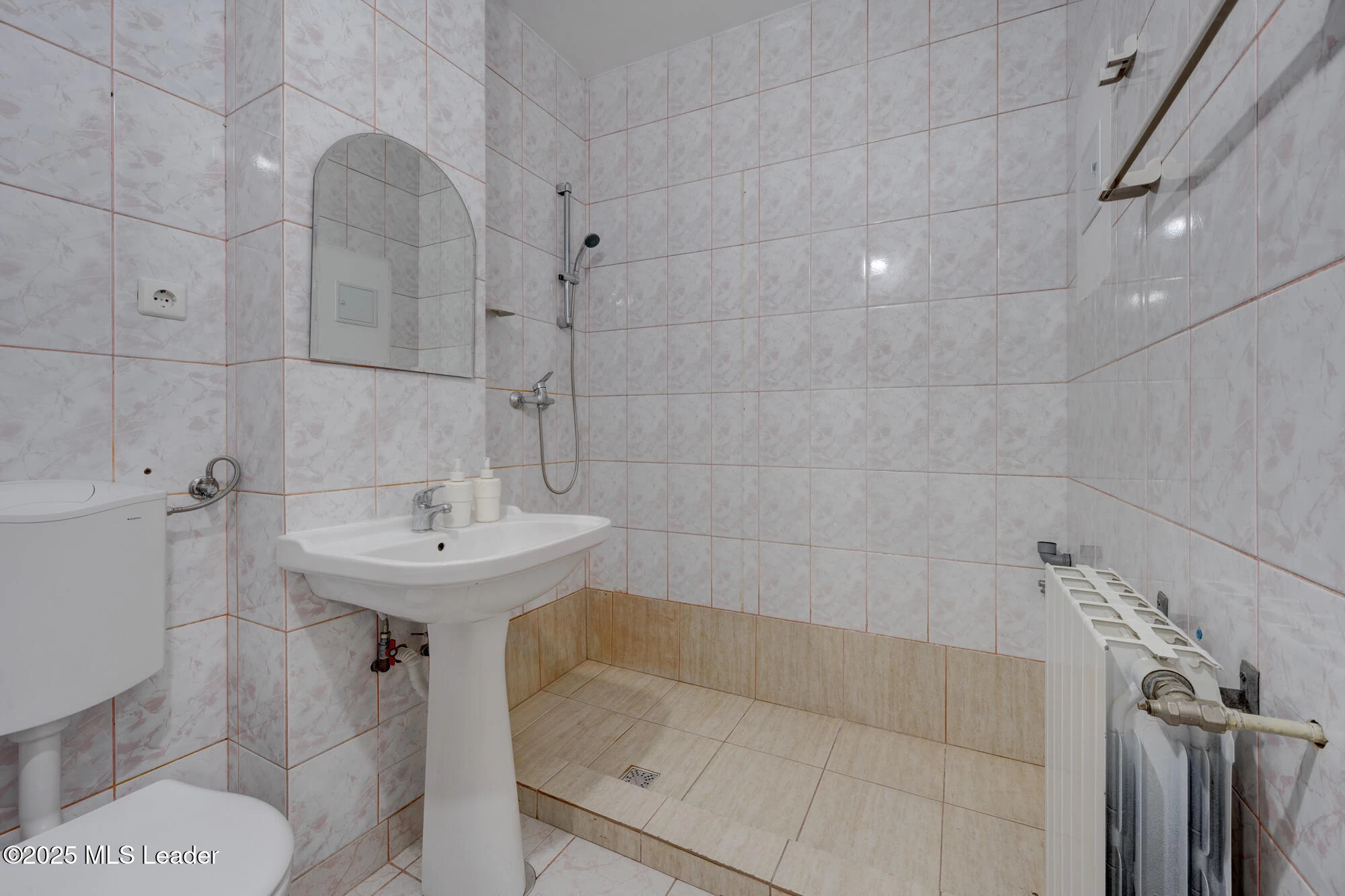 Strada CETATEA DE BALTA 102A, Bucuresti, Bucuresti Ilfov, 060972, 7 Dormitoare Dormitoare, 7 BăiBăi,Casa/Vila,Reprezentari Comision 0%,CETATEA DE BALTA,0,01-6726