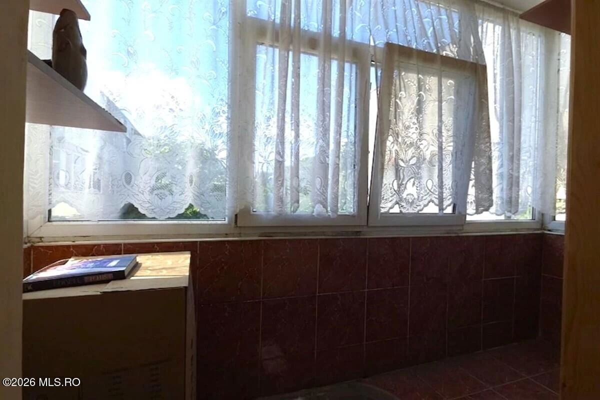 Strada BADEA CARTAN 20 Bl.BC7, Sc.A, Et.3/4, Ap.9, Constanta, Constanta, 900507, 2 Dormitoare Dormitoare, 1 BaieBăi,Apartament,Reprezentari Comision 0%,BADEA CARTAN,0,05-2673
