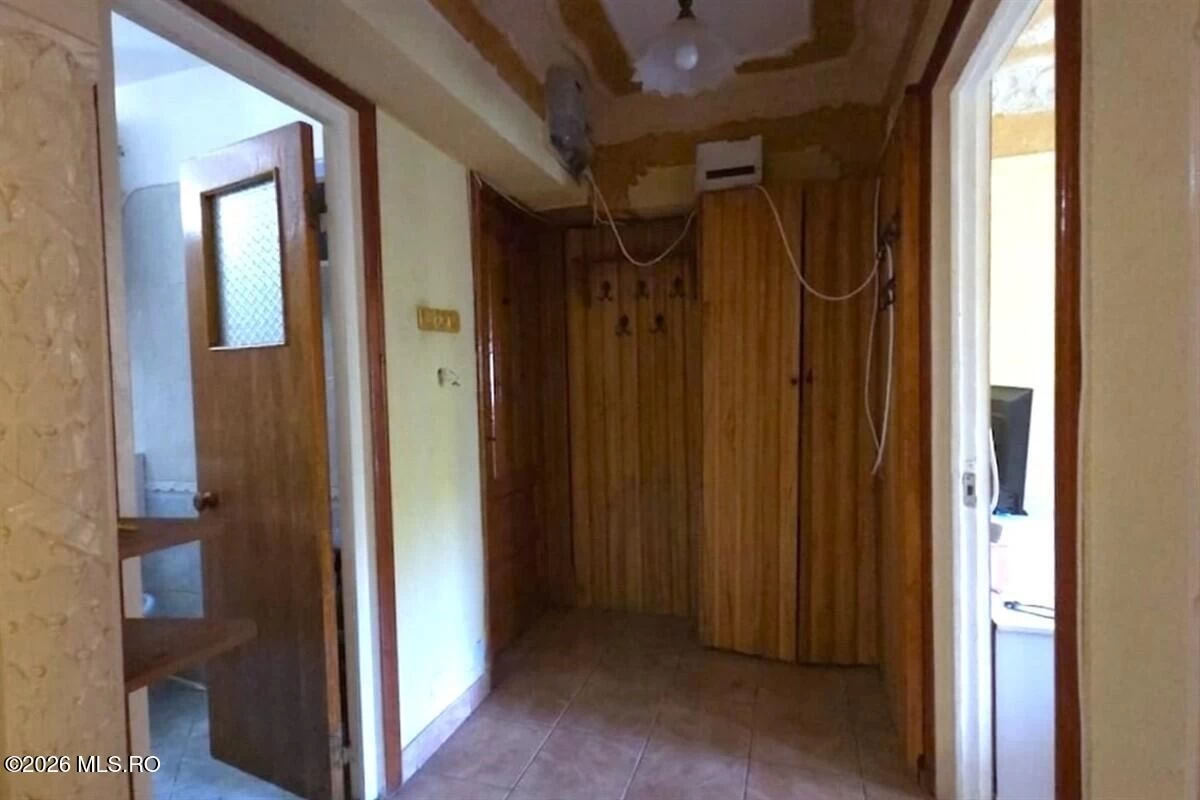 Strada BADEA CARTAN 20 Bl.BC7, Sc.A, Et.3/4, Ap.9, Constanta, Constanta, 900507, 2 Dormitoare Dormitoare, 1 BaieBăi,Apartament,Reprezentari Comision 0%,BADEA CARTAN,0,05-2673