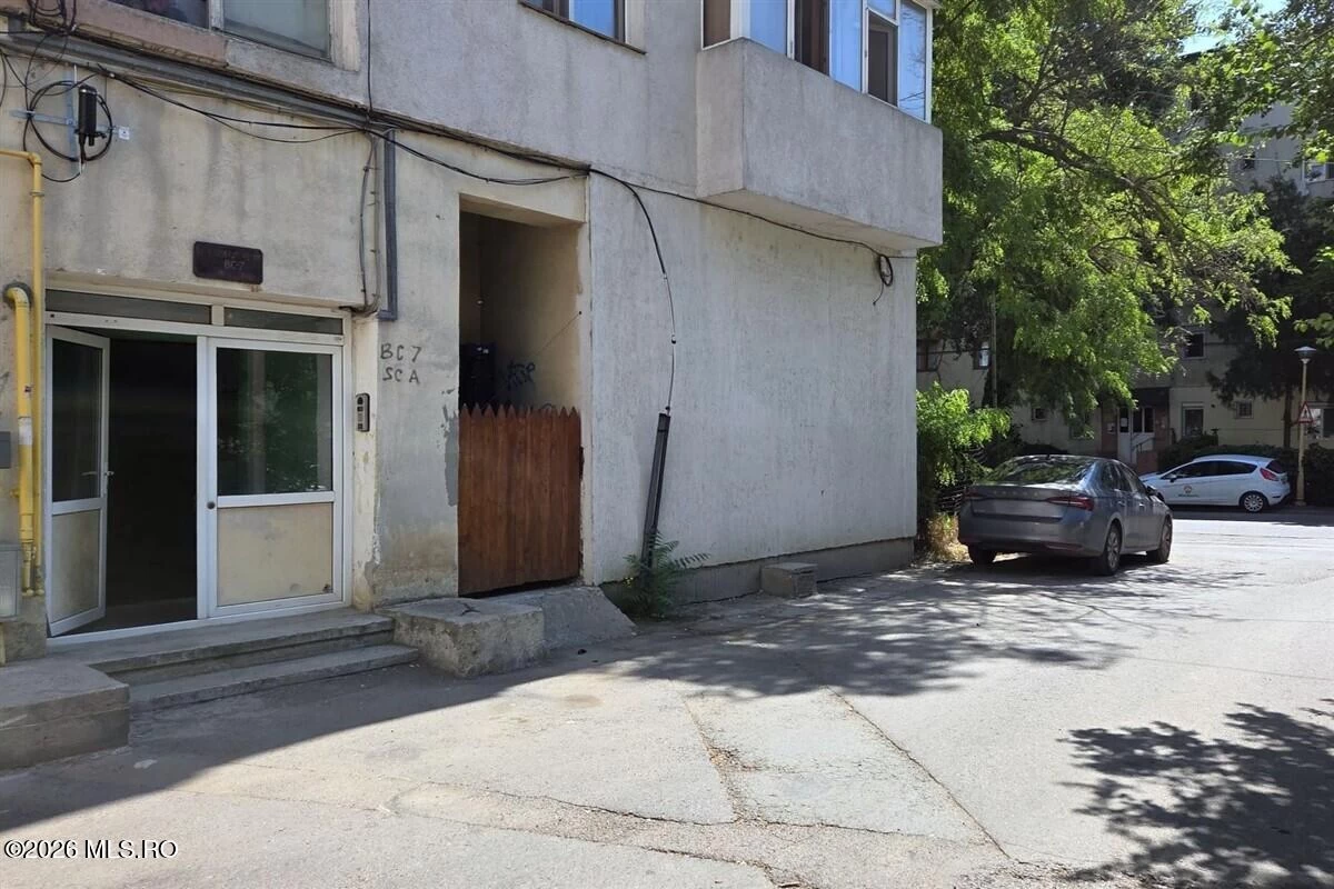 Strada BADEA CARTAN 20 Bl.BC7, Sc.A, Et.3/4, Ap.9, Constanta, Constanta, 900507, 2 Dormitoare Dormitoare, 1 BaieBăi,Apartament,Reprezentari Comision 0%,BADEA CARTAN,0,05-2673