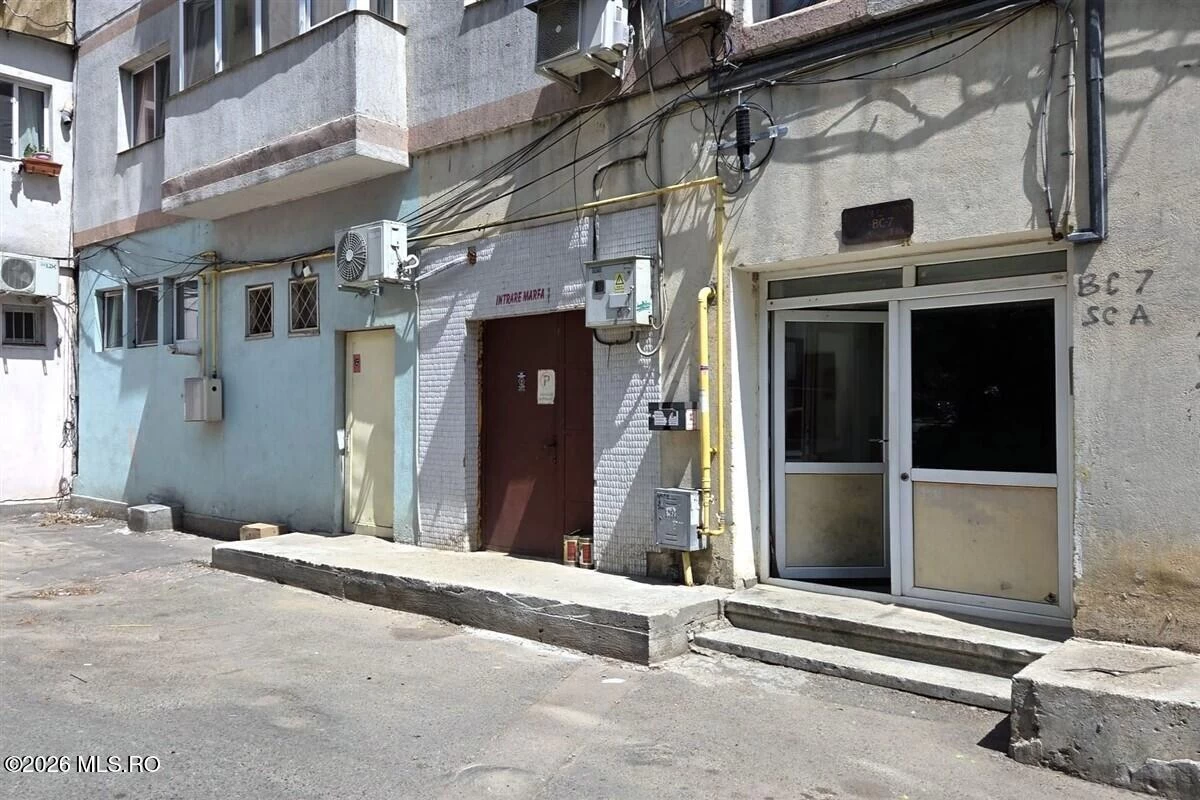 Strada BADEA CARTAN 20 Bl.BC7, Sc.A, Et.3/4, Ap.9, Constanta, Constanta, 900507, 2 Dormitoare Dormitoare, 1 BaieBăi,Apartament,Reprezentari Comision 0%,BADEA CARTAN,0,05-2673