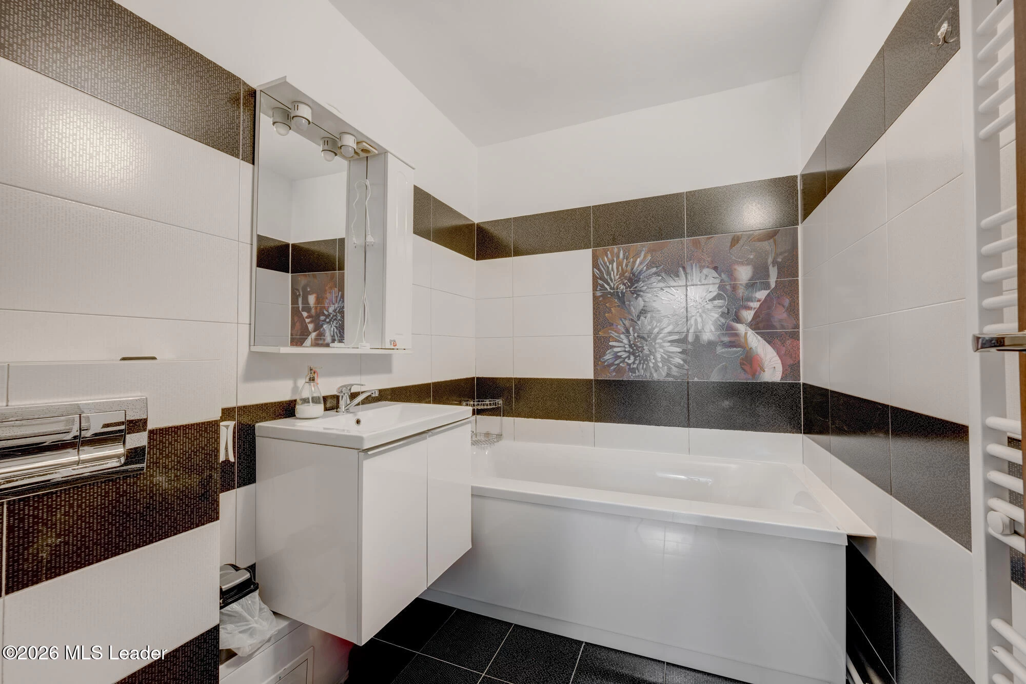 Soseaua SALAJ 136 Ap 23, Bucuresti, Bucuresti Ilfov, 051902, 3 Dormitoare Dormitoare, 2 BăiBăi,Apartament,Reprezentari Comision 0%,SALAJ,0,01-6979