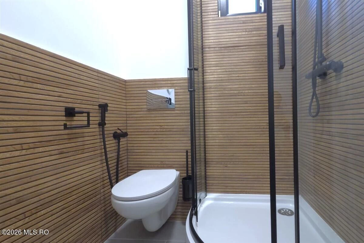 Bulevardul TOMIS 76 Et.1, Ap.1, Constanta, Constanta, 900657, 2 Dormitoare Dormitoare, 2 BăiBăi,Apartament,Reprezentari Comision 0%,TOMIS,0,05-2688