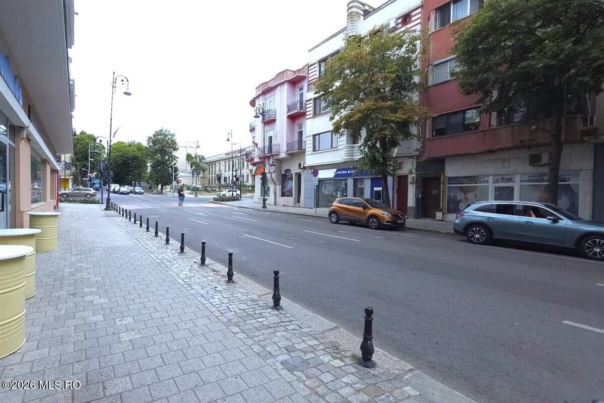 Bulevardul TOMIS 76 Et.1, Ap.1, Constanta, Constanta, 900657, 2 Dormitor Dormitoare, 2 BaieBăi,Apartament,Reprezentari Comision 0%,TOMIS,0,05-2688