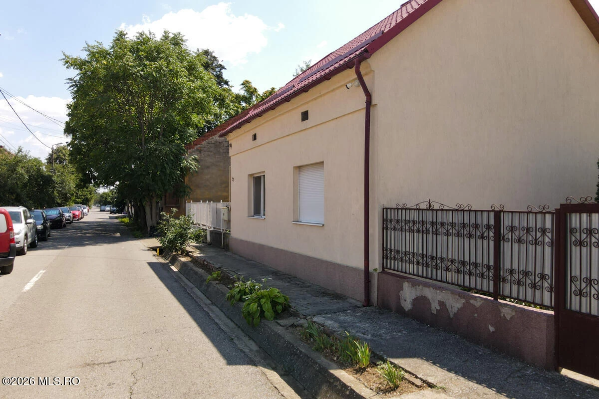 Strada CORNELIU BABA 27, Timisoara, Timis, 300531, 3 Dormitoare Dormitoare, 1 BaieBăi,Casa/Vila,Reprezentari Comision 0%,CORNELIU BABA,0,03-390