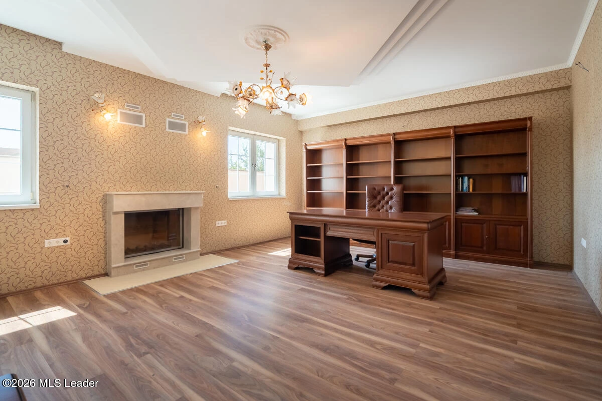 Strada LUCEAFARULUI 4A, Cernica, Bucuresti Ilfov, 077035, 7 Dormitoare Dormitoare, 8 BăiBăi,Casa/Vila,Reprezentari Comision 0%,LUCEAFARULUI,0,01-6994