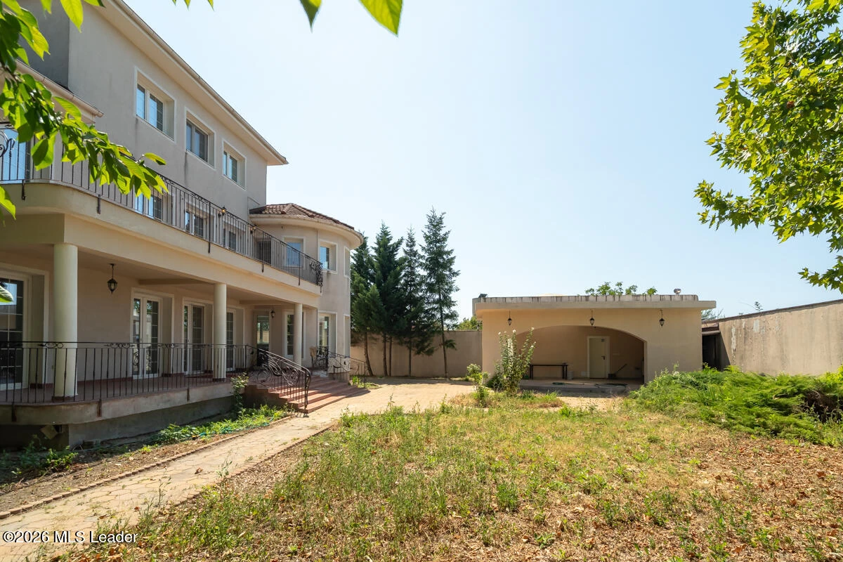 Strada LUCEAFARULUI 4A, Cernica, Bucuresti Ilfov, 077035, 7 Dormitoare Dormitoare, 8 BăiBăi,Casa/Vila,Reprezentari Comision 0%,LUCEAFARULUI,0,01-6994