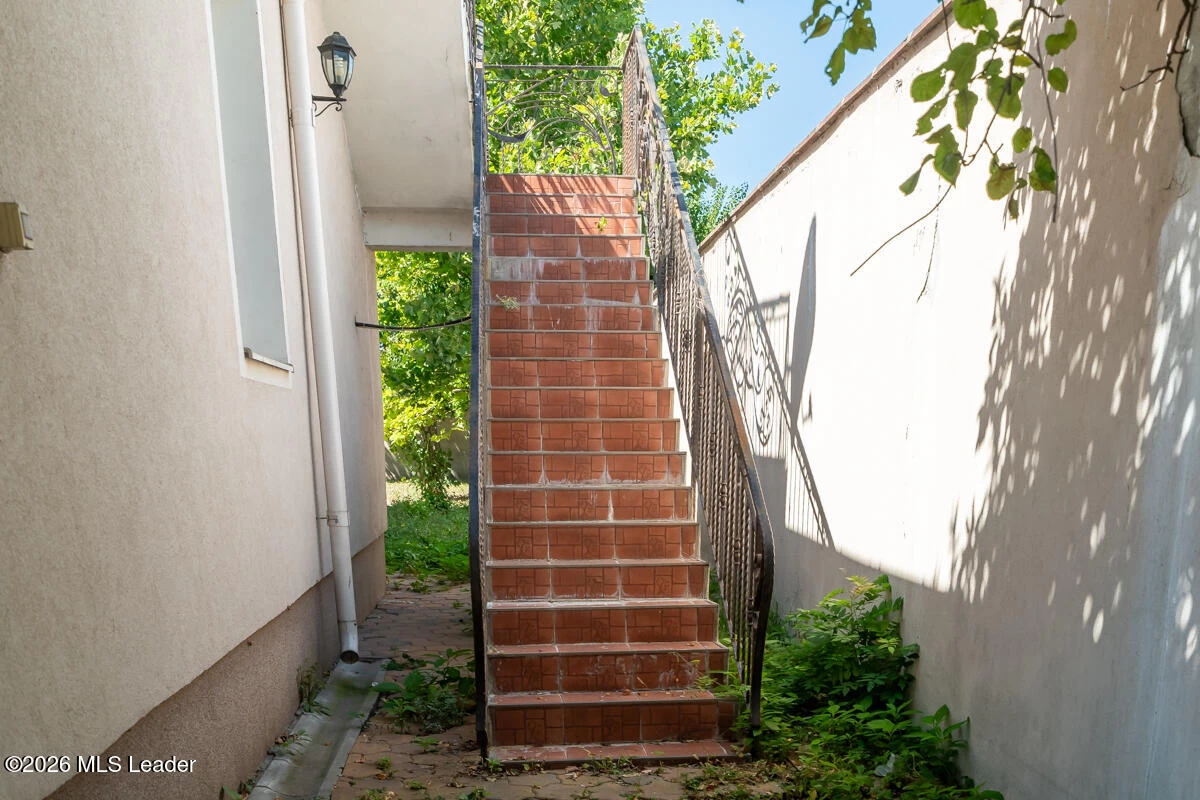 Strada LUCEAFARULUI 4A, Cernica, Bucuresti Ilfov, 077035, 7 Dormitoare Dormitoare, 8 BăiBăi,Casa/Vila,Reprezentari Comision 0%,LUCEAFARULUI,0,01-6994