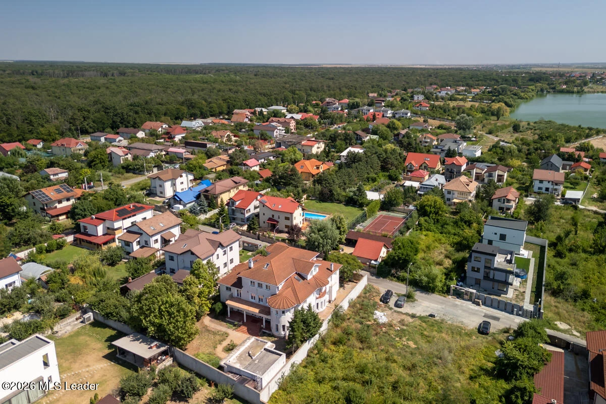 Strada LUCEAFARULUI 4A, Cernica, Bucuresti Ilfov, 077035, 7 Dormitoare Dormitoare, 8 BăiBăi,Casa/Vila,Reprezentari Comision 0%,LUCEAFARULUI,0,01-6994