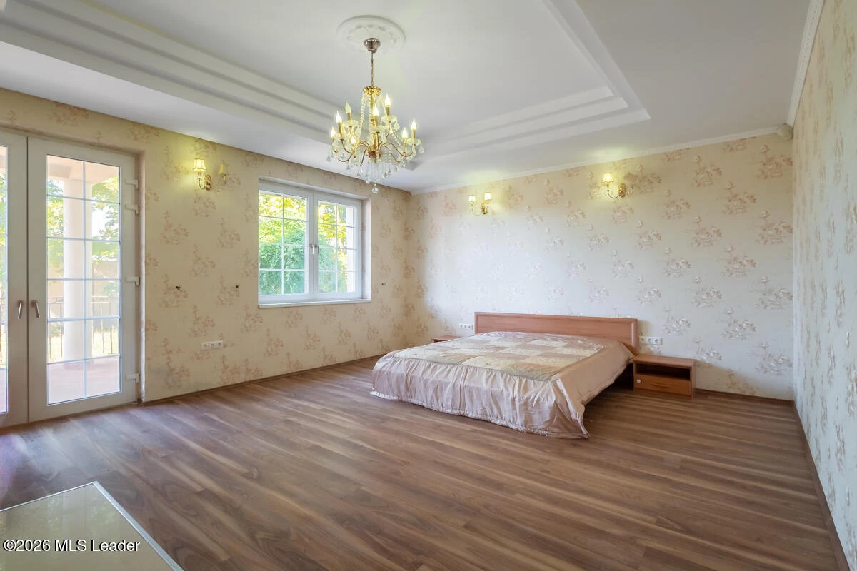 Strada LUCEAFARULUI 4A, Cernica, Bucuresti Ilfov, 077035, 7 Dormitoare Dormitoare, 8 BăiBăi,Casa/Vila,Reprezentari Comision 0%,LUCEAFARULUI,0,01-6994