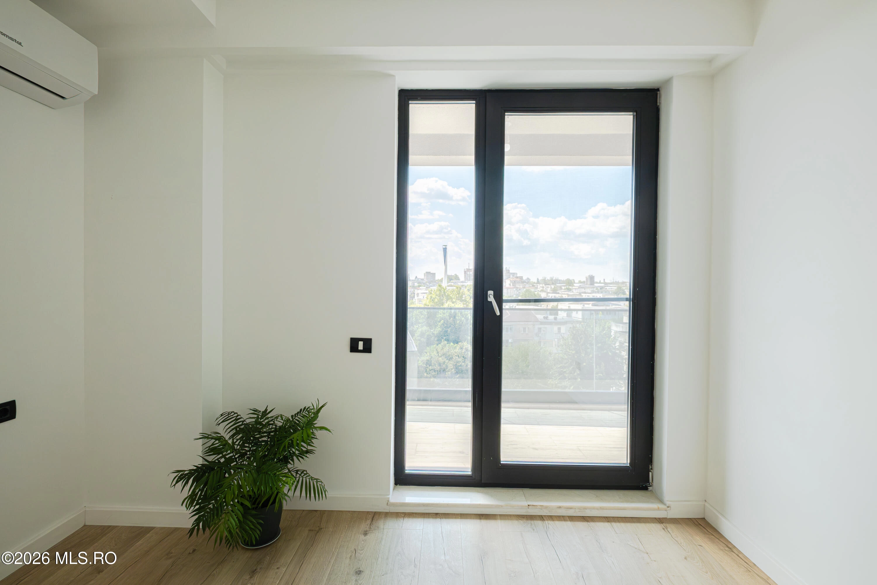 Strada 1 MAI 44 Lot 1, Constanta, Constanta, 900111, 2 Dormitoare Dormitoare, 1 BaieBăi,Apartament,Reprezentari Comision 0%,1 MAI,0,05-2692