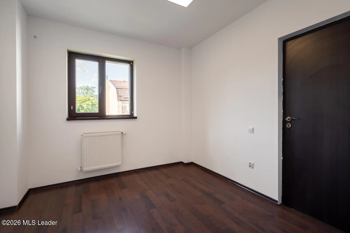 Strada COL. MED. STOENESCU 11, Bucuresti, Bucuresti Ilfov, 050457, 6 Dormitor Dormitoare, 4 BaieBăi,Casa/Vila,Reprezentari Comision 0%,COL. MED. STOENESCU,0,01-6611