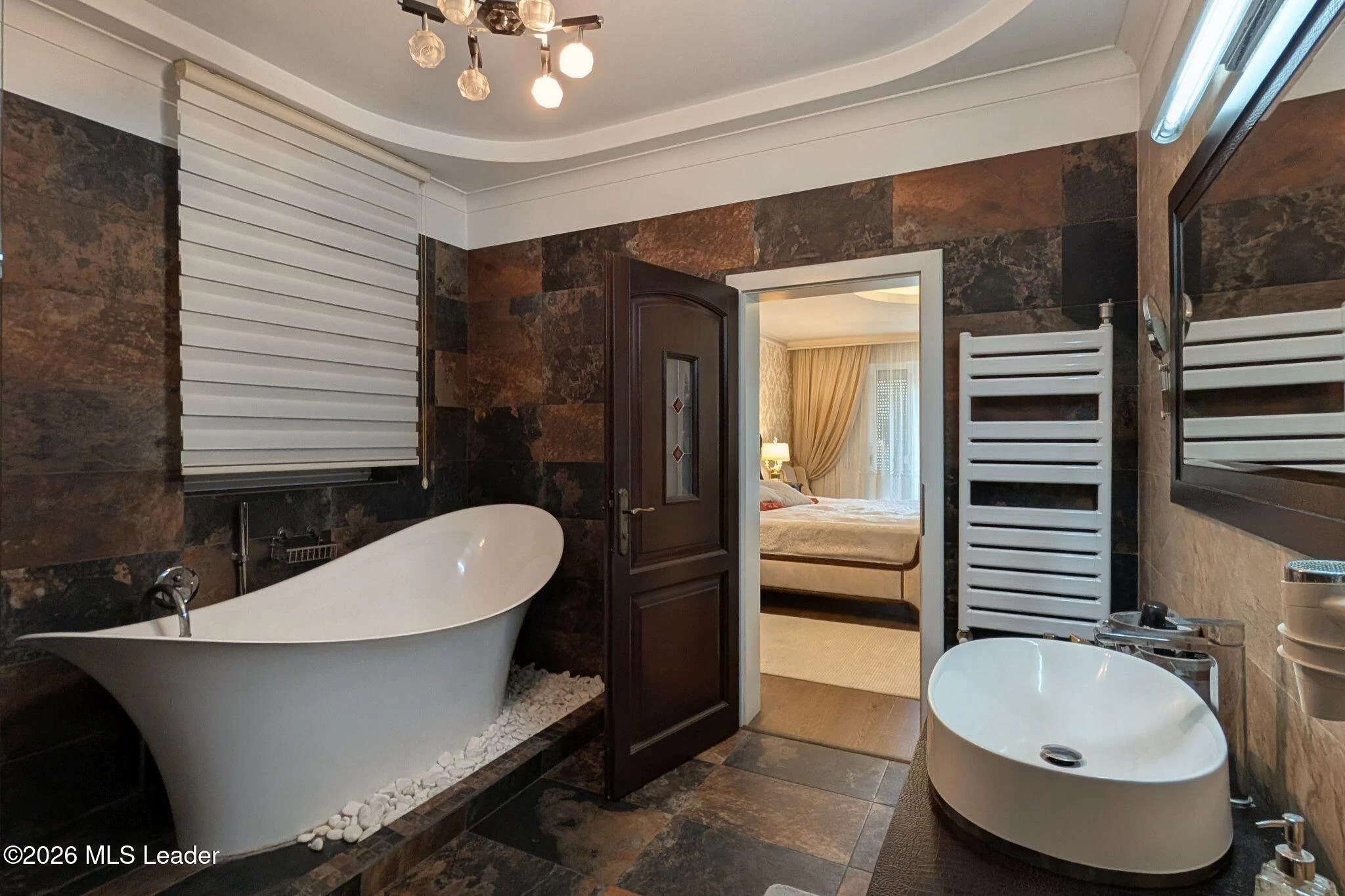 Soseaua GHERASE 86, Bucuresti, Bucuresti Ilfov, 023397, 3 Dormitoare Dormitoare, 4 BăiBăi,Casa/Vila,Reprezentari Comision 0%,GHERASE,0,01-7007