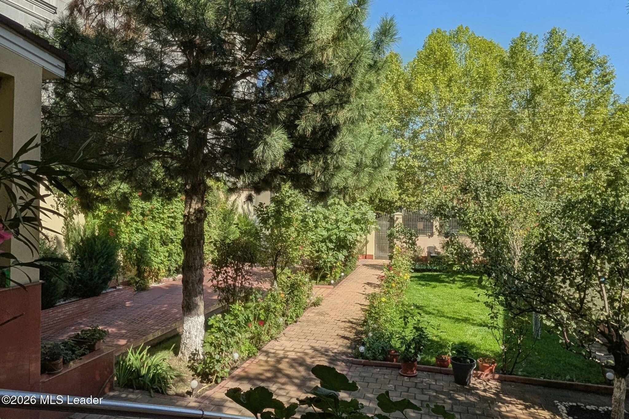 Soseaua GHERASE 86, Bucuresti, Bucuresti Ilfov, 023397, 3 Dormitoare Dormitoare, 4 BăiBăi,Casa/Vila,Reprezentari Comision 0%,GHERASE,0,01-7007