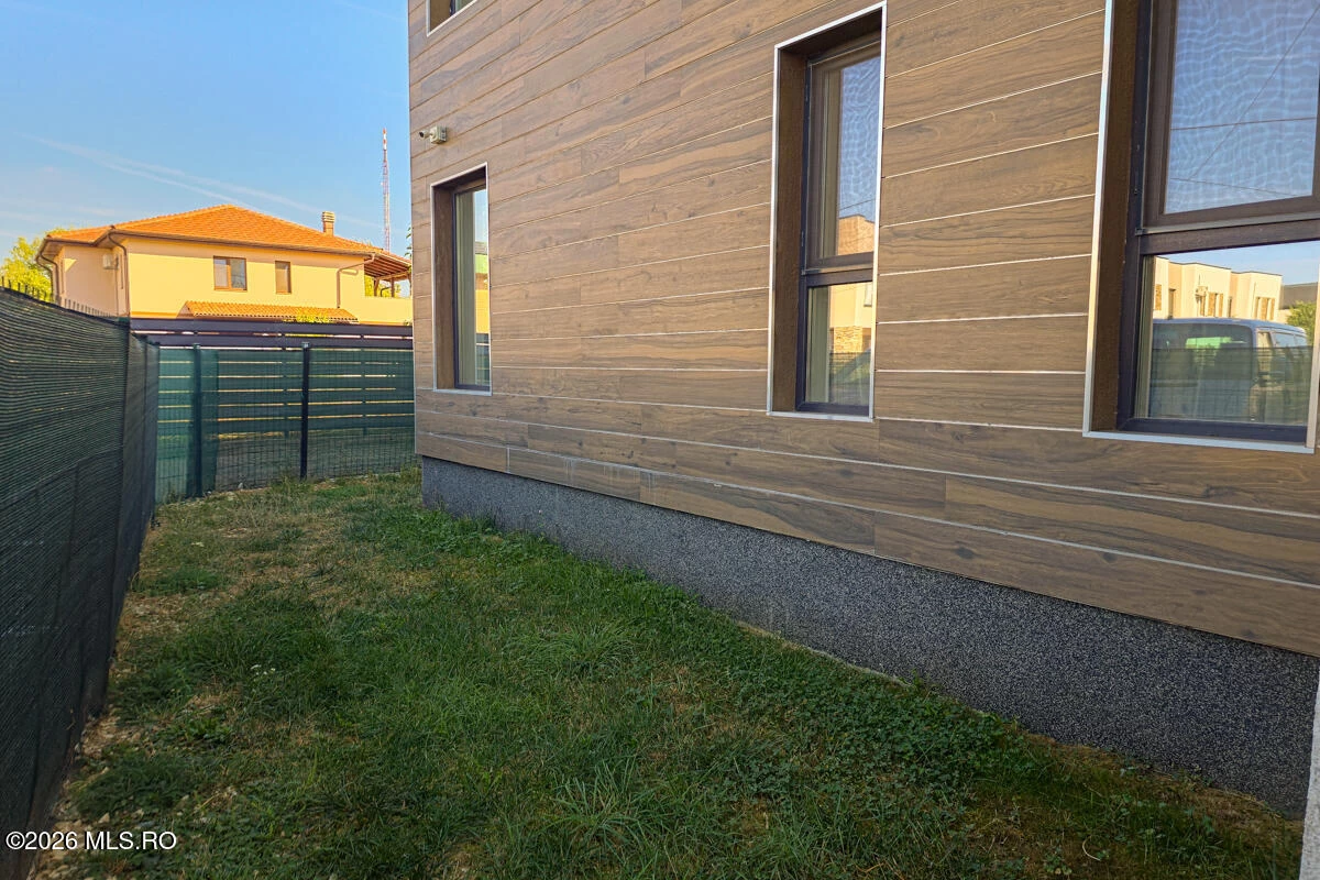 Strada CRINULUI 30 Ap 1, Giroc, Timis, 307220, 1 Dormitor Dormitoare, 1 BaieBăi,Apartament,Reprezentari Comision 0%,CRINULUI,0,03-392