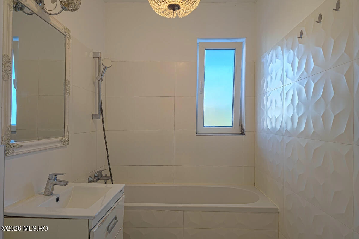 Strada CRINULUI 30 Ap 1, Giroc, Timis, 307220, 1 Dormitor Dormitoare, 1 BaieBăi,Apartament,Reprezentari Comision 0%,CRINULUI,0,03-392