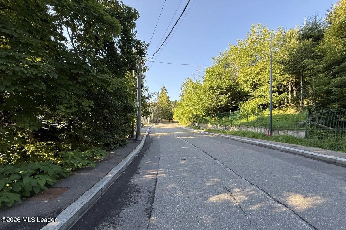 Strada AOSTA 41B, Sinaia, Prahova, 106100, 0 , 0,Teren,Reprezentari Comision 0%,AOSTA,0,01-7015