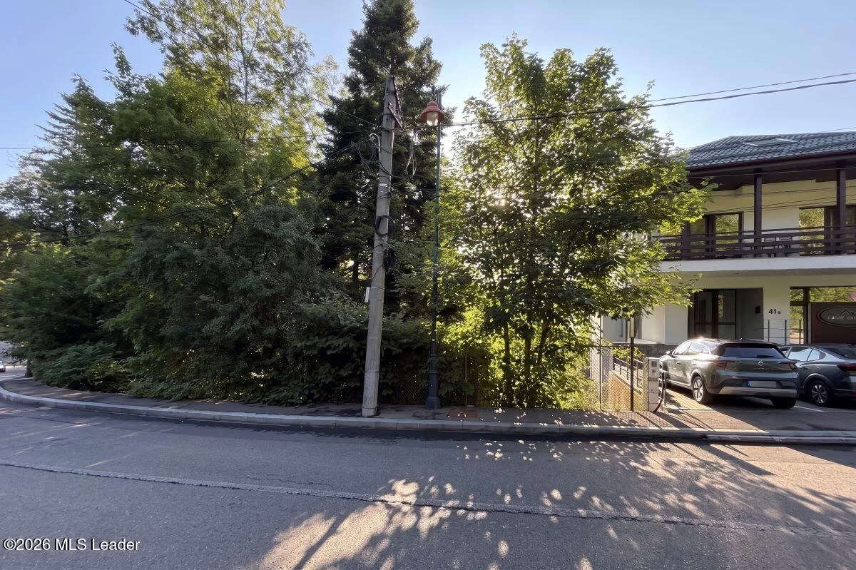 Strada AOSTA 41B, Sinaia, Prahova, 106100, 0 , 0,Teren,Reprezentari Comision 0%,AOSTA,0,01-7015