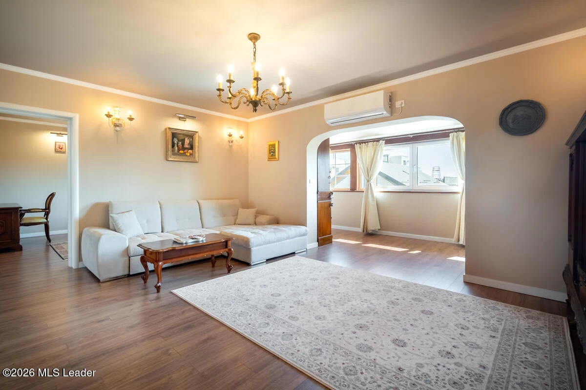 Strada SATURN 18, Pantelimon, Bucuresti Ilfov, 077145, 4 Dormitor Dormitoare, 3 BaieBăi,Casa/Vila,Reprezentari Comision 0%,SATURN,0,01-7023