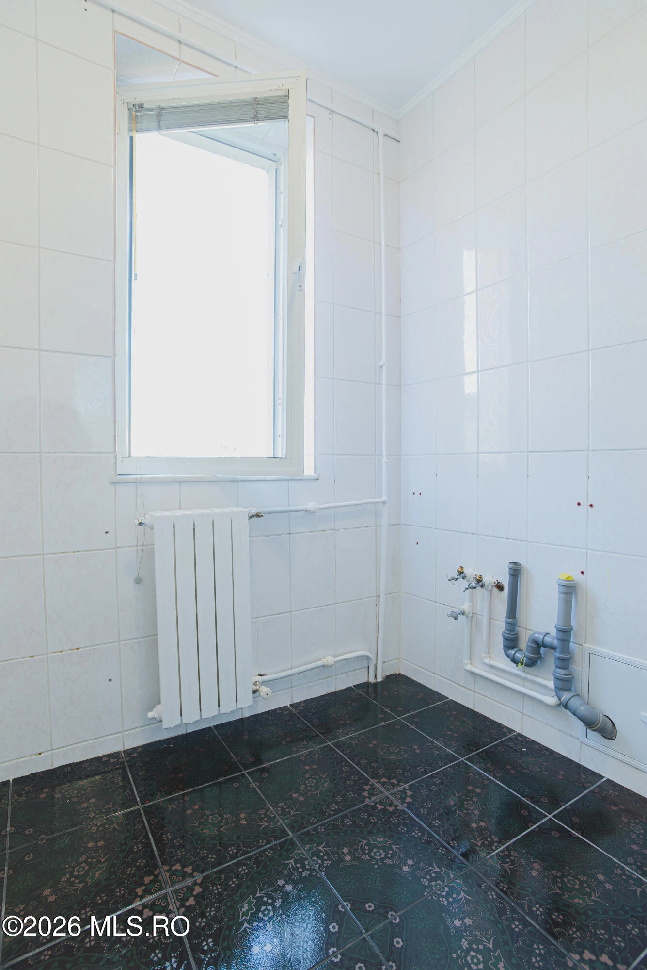 Strada SOVEJA 62 bl. R, Constanta, Constanta, 900420, 1 Dormitor Dormitoare, 1 BaieBăi,Apartament,Reprezentari Comision 0%,SOVEJA,0,05-2701