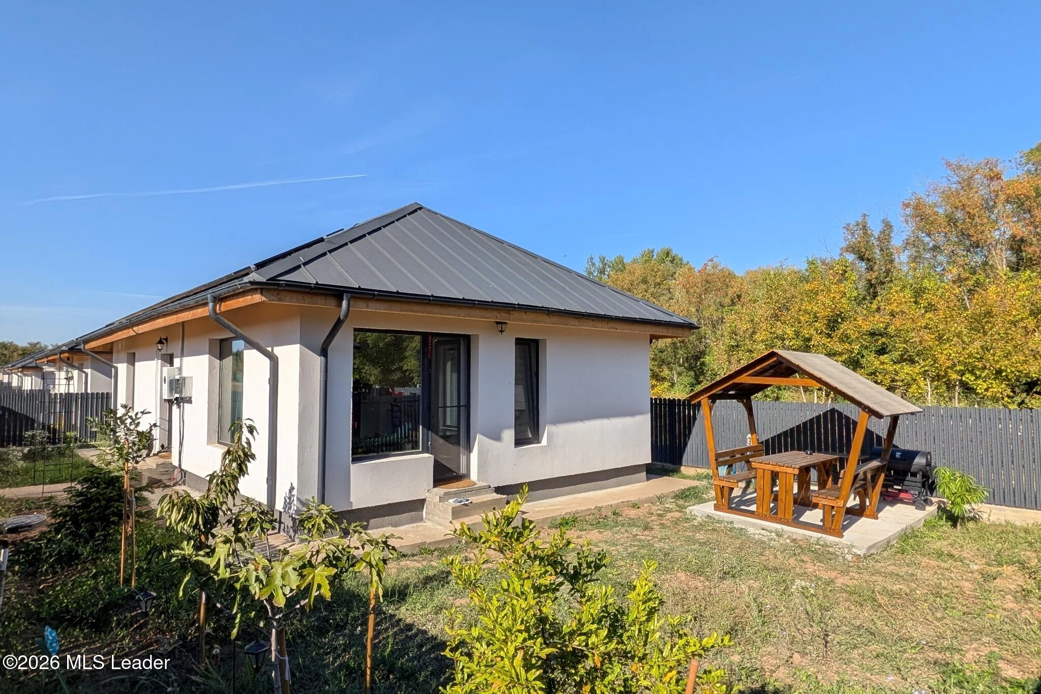 Strada MIERLEI 87, Clinceni, Bucuresti Ilfov, 077060, 2 Dormitor Dormitoare, 2 BaieBăi,Casa/Vila,Reprezentari Comision 0%,MIERLEI,0,01-7030