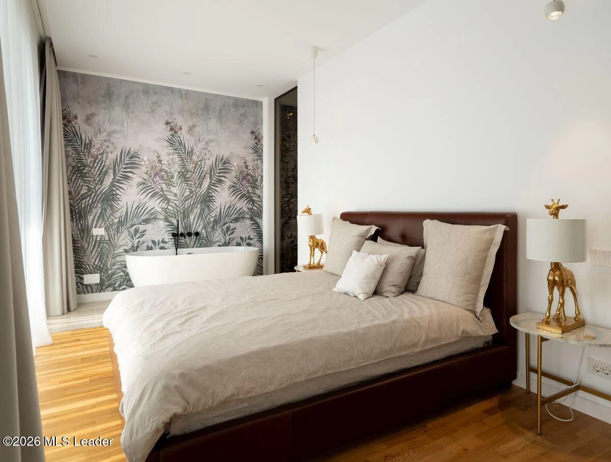 Strada LAPUSNEANU ALEXANDRU 19 B Casa Como, Voluntari, Bucuresti Ilfov, 077190, 4 Dormitor Dormitoare, 4 BaieBăi,Casa/Vila,Reprezentari Comision 0%,LAPUSNEANU ALEXANDRU,0,01-6477