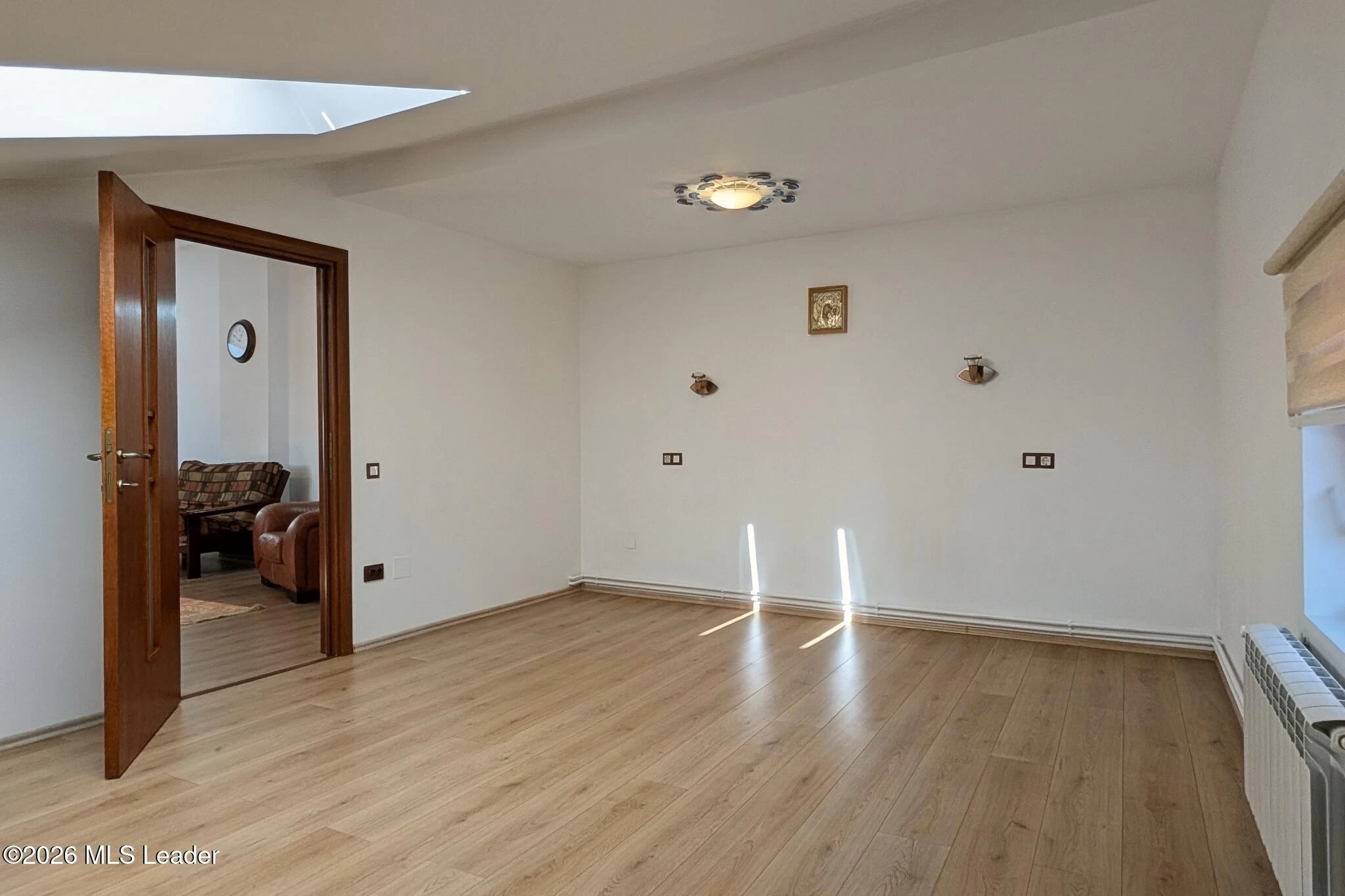 Strada NUVELEI 95, Bucuresti, Bucuresti Ilfov, 012592, 3 Dormitor Dormitoare, 2 BaieBăi,Casa/Vila,Reprezentari Comision 0%,NUVELEI,0,01-7040