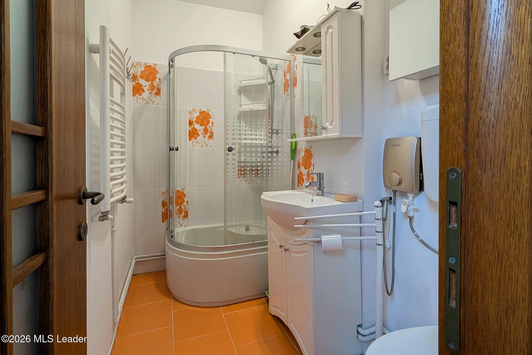 Strada NUVELEI 95, Bucuresti, Bucuresti Ilfov, 012592, 3 Dormitor Dormitoare, 2 BaieBăi,Casa/Vila,Reprezentari Comision 0%,NUVELEI,0,01-7040