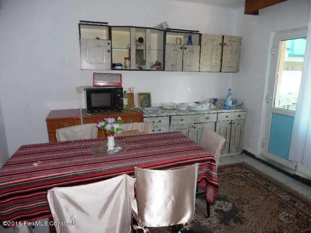 128357088_5_644x461_vila-de-vanzare-p-1-