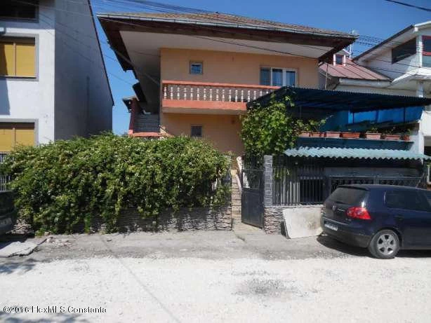 128357088_1_644x461_vila-de-vanzare-p-1-