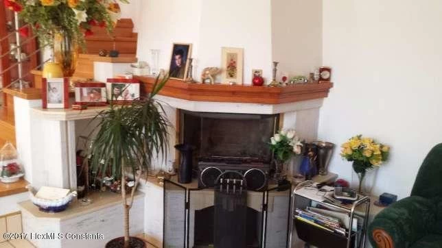 161628553_2_644x461_vand-vila-constanta-