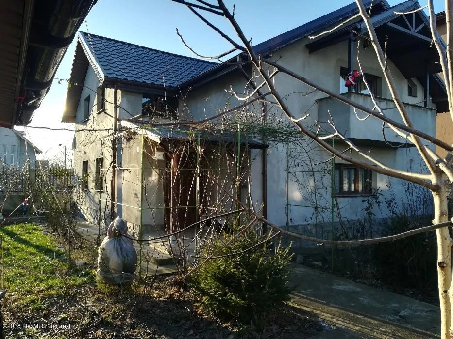 192683695_1_1000x700_casa-5-camere-prelu