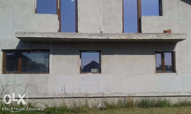 69538192_3_644x461_vand-casa-in-domnesti