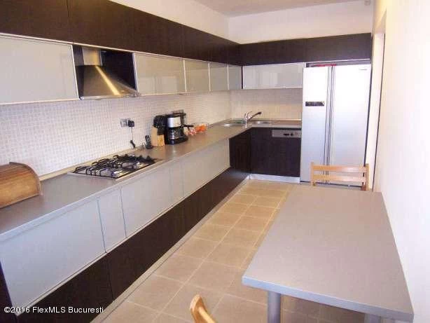 89369962_4_644x461_vila-de-vanzare-din-c