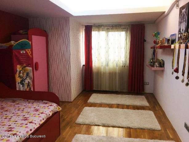 89369962_7_644x461_vila-de-vanzare-din-c